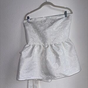 LAAGAM White Cecicle Open Back Top Medium Large Floral